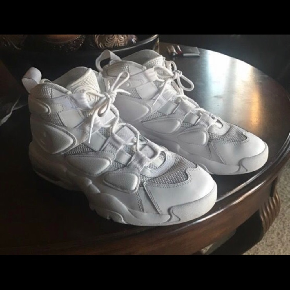 Nike uptempos